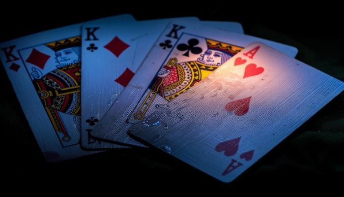 Có thể nhìn xuyên bài baccarat?